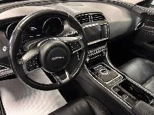 2018 Jaguar XE 25t AWD Prestige - Photo 10