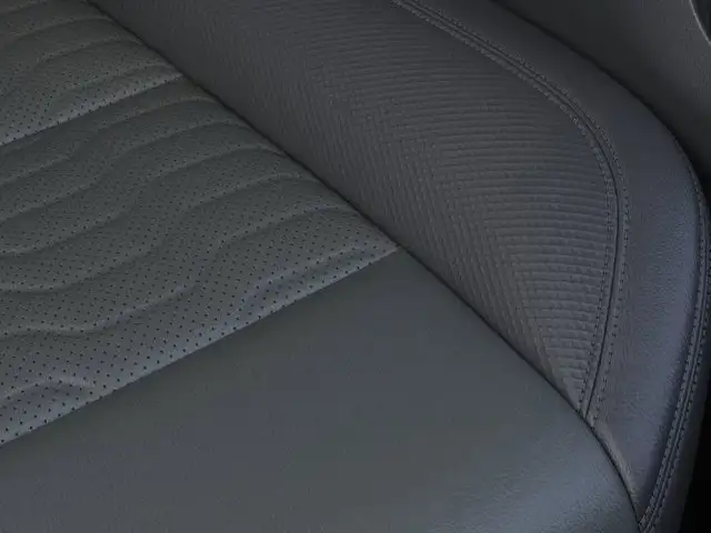 2026 Chevrolet Silverado 2500HD ZR2 - Photo 21