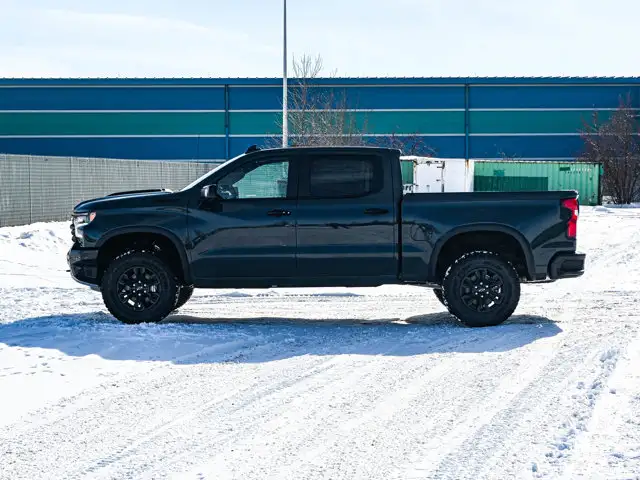 2026 Chevrolet Silverado 1500 ZR2 - Photo 10