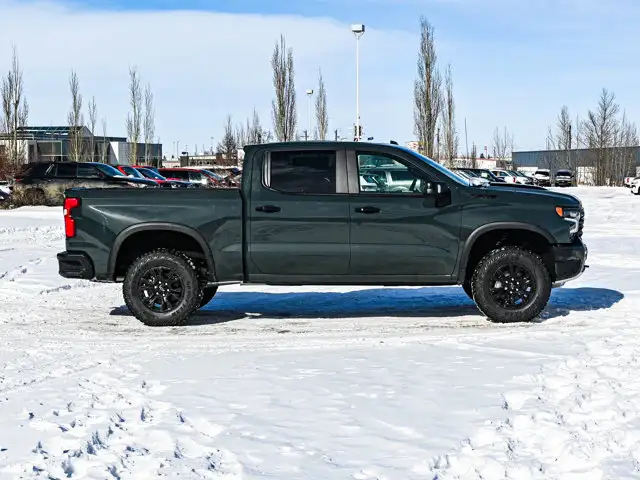 2026 Chevrolet Silverado 1500 ZR2 - Photo 14