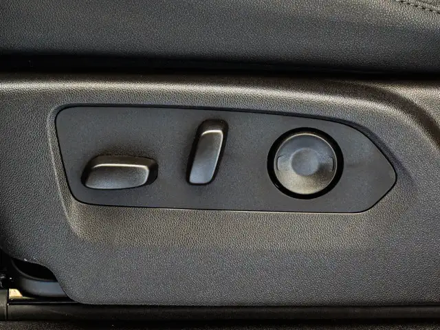 2026 Chevrolet Silverado 1500 ZR2 - Photo 20