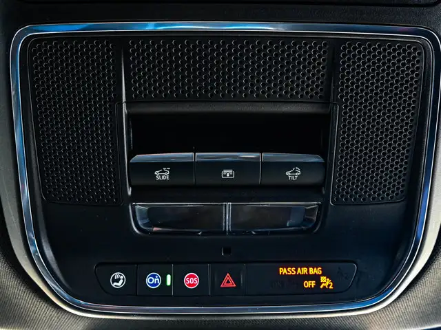 2026 Chevrolet Traverse - Photo 31