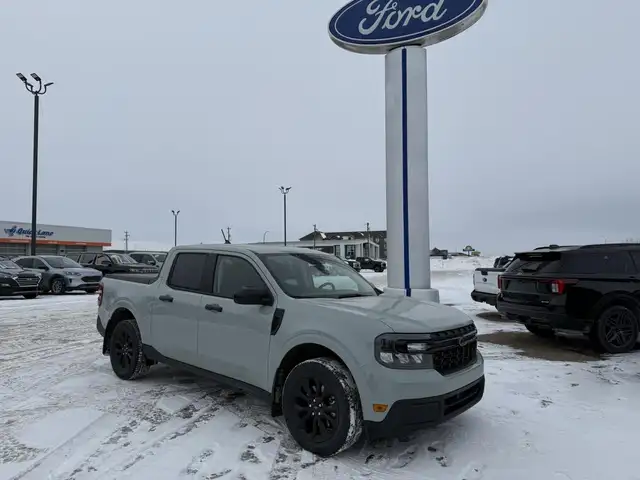 2023 Ford Maverick XLT AWD / VALUE PKG! / HSEATS! / HSTEERING! / - Photo 2