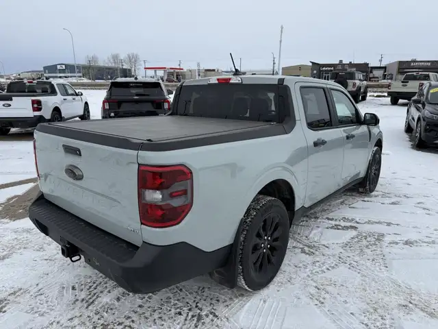 2023 Ford Maverick XLT AWD / VALUE PKG! / HSEATS! / HSTEERING! / - Photo 4