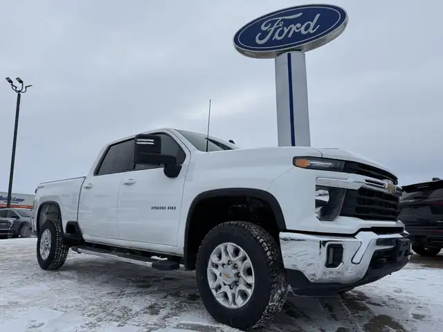 2025 Chevrolet Silverado 3500HD LT / DURAMAX! / HSEATS! / HSTEER