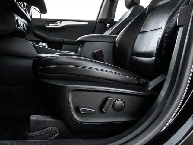 2020 Ford Escape SEL AWD|PANOROOF|HEATED SEAT & STEERING|CRUISE - Photo 14
