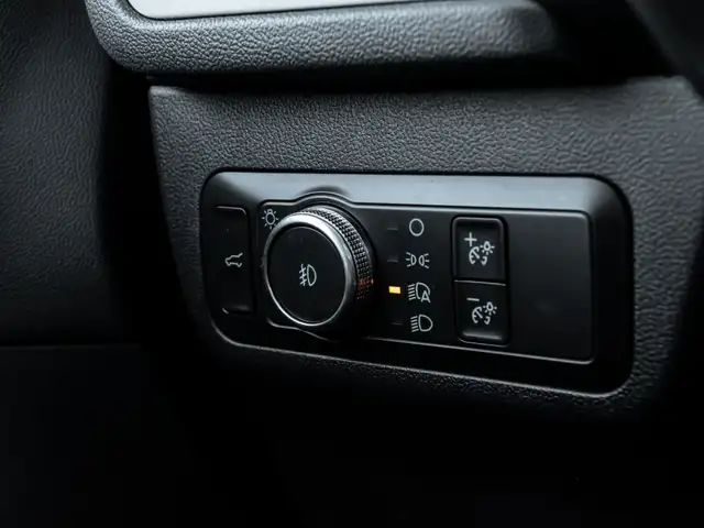 2020 Ford Escape SEL AWD|PANOROOF|HEATED SEAT & STEERING|CRUISE - Photo 15