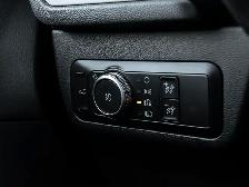 2020 Ford Escape SEL AWD|PANOROOF|HEATED SEAT & STEERING|CRUISE - Photo 15