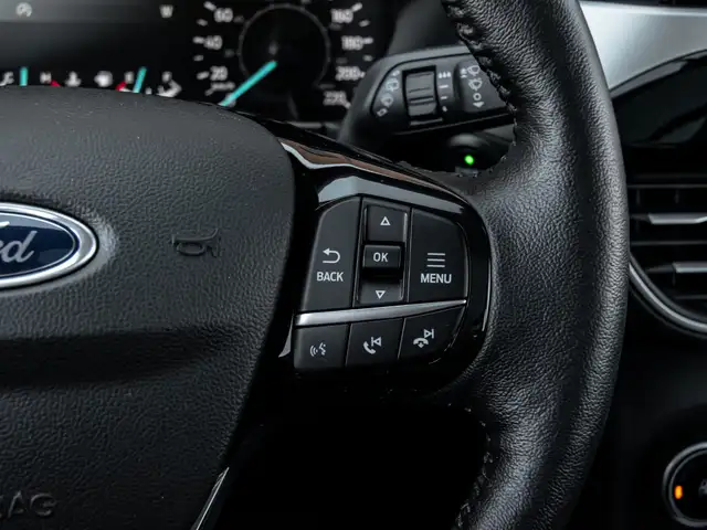 2020 Ford Escape SEL AWD|PANOROOF|HEATED SEAT & STEERING|CRUISE - Photo 17