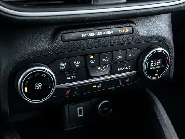 2020 Ford Escape SEL AWD|PANOROOF|HEATED SEAT & STEERING|CRUISE - Photo 21