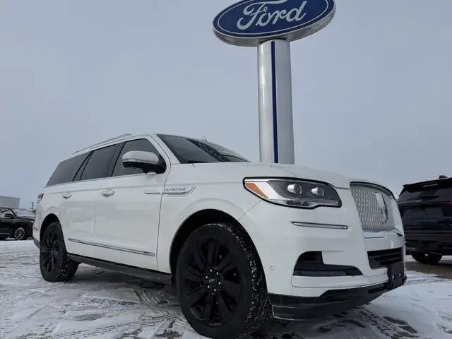 2022 Lincoln Navigator Reserve / LOADED! / HD TOW PKG! / LUX PKG