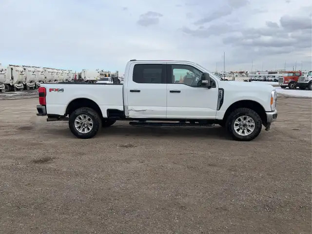 2023 Ford F-250 Super Duty - Photo 5