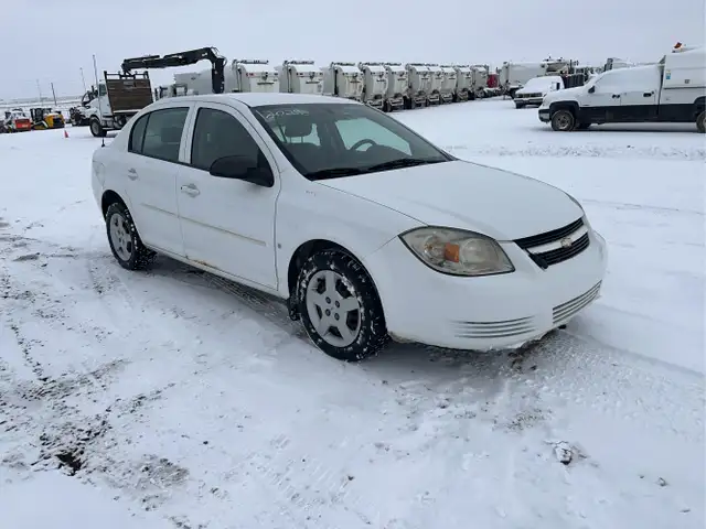 2008 Chevrolet Cobalt - Photo 2