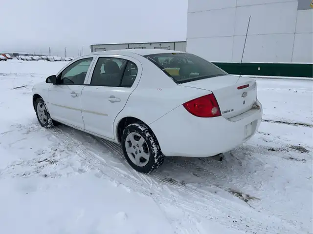 2008 Chevrolet Cobalt - Photo 3