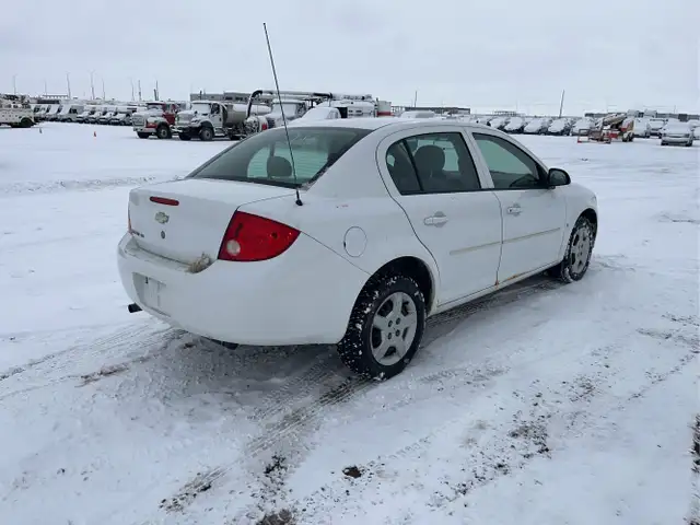 2008 Chevrolet Cobalt - Photo 4