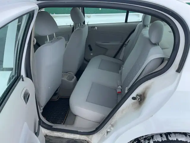 2008 Chevrolet Cobalt - Photo 18
