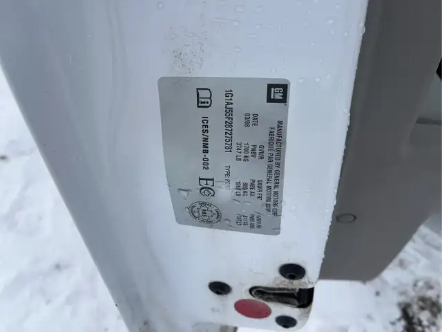 2008 Chevrolet Cobalt - Photo 25