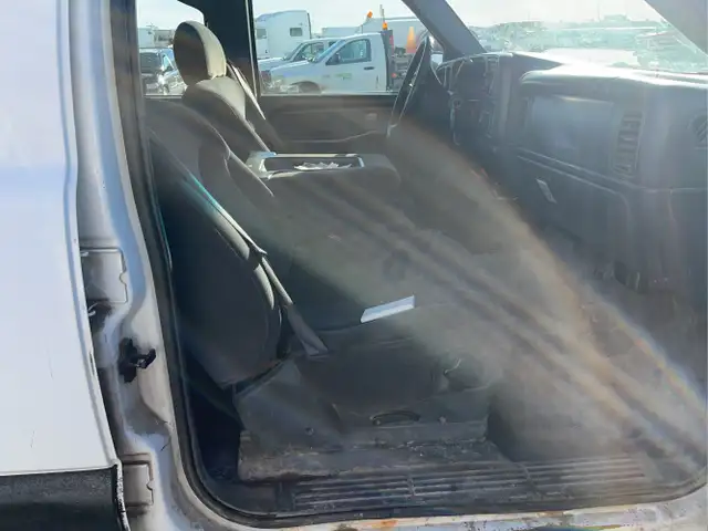 2002 GMC Sierra 2500HD - Photo 20