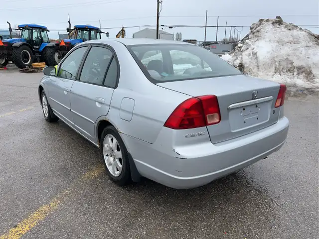 2002 Honda Civic - Photo 6
