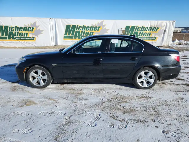 2008 BMW 5 Series - Photo 2