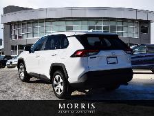 2022 Toyota Rav4 LE - Photo 2