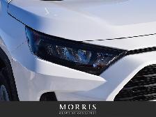 2022 Toyota Rav4 LE - Photo 4