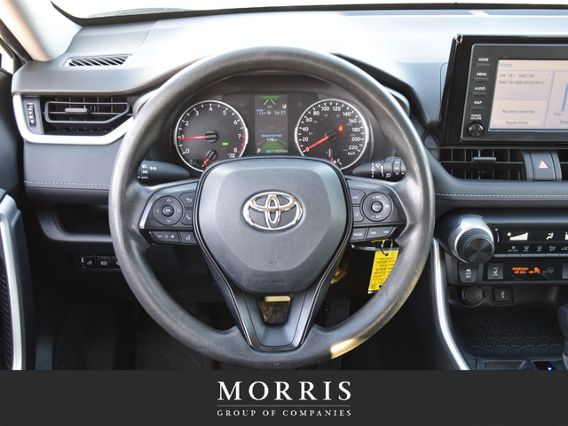 2022 Toyota Rav4 LE - Photo 14