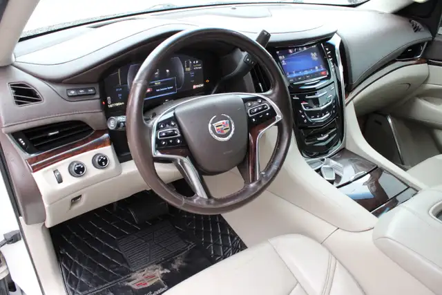 2015 Cadillac Escalade - Photo 9