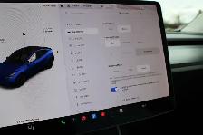 2021 Tesla Model Y - Photo 19