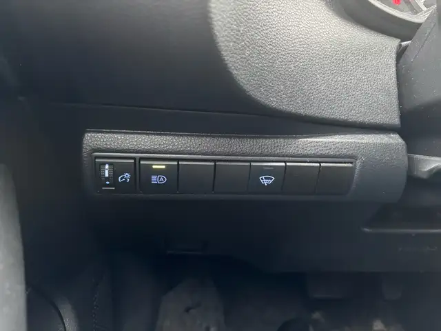2020 Toyota Corolla LE Automatic - Photo 15