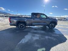 2023 Toyota Tundra SR SIRIUSXM / REAR CAMERA / HEATED SEATS / AP - Photo 6