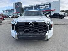 2023 Toyota Tundra SR5 HEATED SEATS / CREW CAB 4X4 / APPLE ANDRI - Photo 14