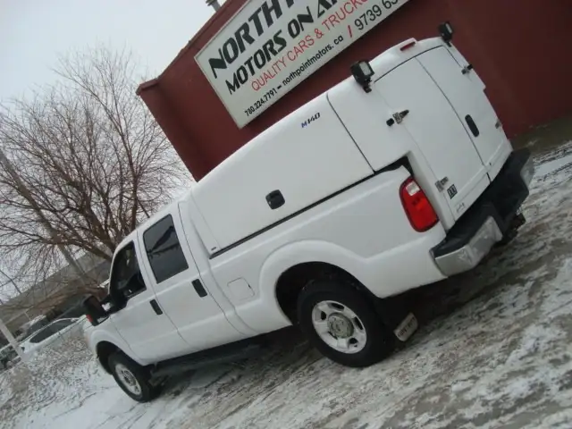 2012 Ford Super Duty F-250 SRW 4X4 CREW CAB XLT - Photo 2