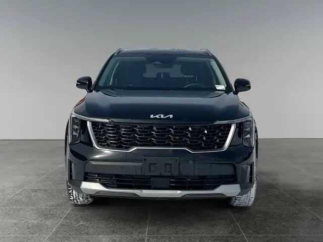 2024 Kia Sorento LX - Photo 10