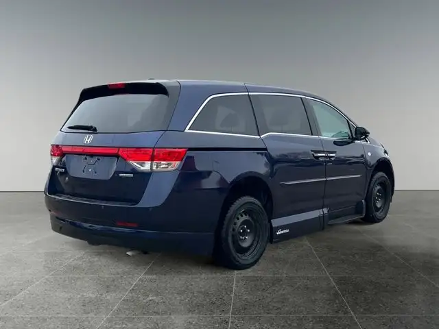 2014 Honda Odyssey Touring - Photo 7
