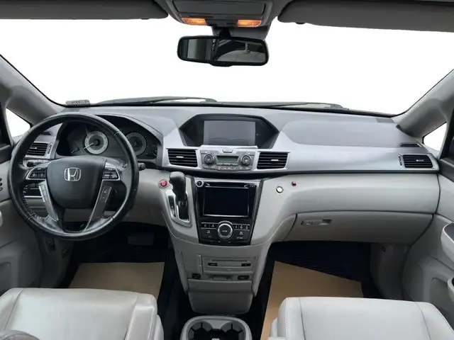 2014 Honda Odyssey Touring - Photo 15