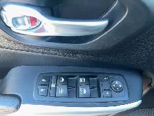 2017 Jeep Cherokee 4WD 4dr Trailhawk for sale - Photo 5