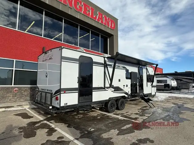 2026 Forest River RV Cherokee Grey Wolf Black Label 26DBHBL - Photo 4