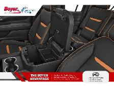 2024 GMC Yukon XL - Photo 12