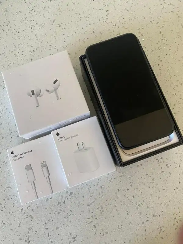 iPhone XS 64GB | AirPods Bundle   Fast Delivery