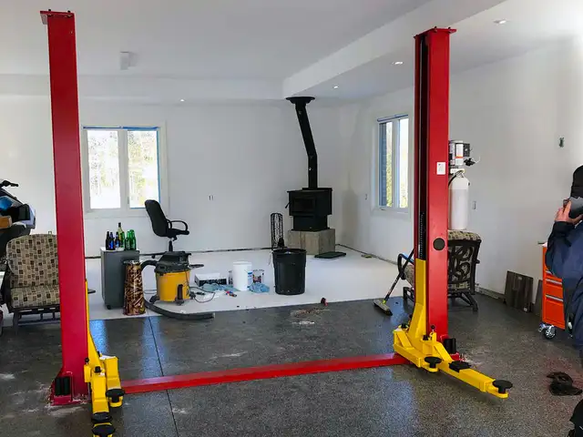 10,000 lb Heavy-Duty 2-Post Car Lift – Built for Shops! - Photo 3