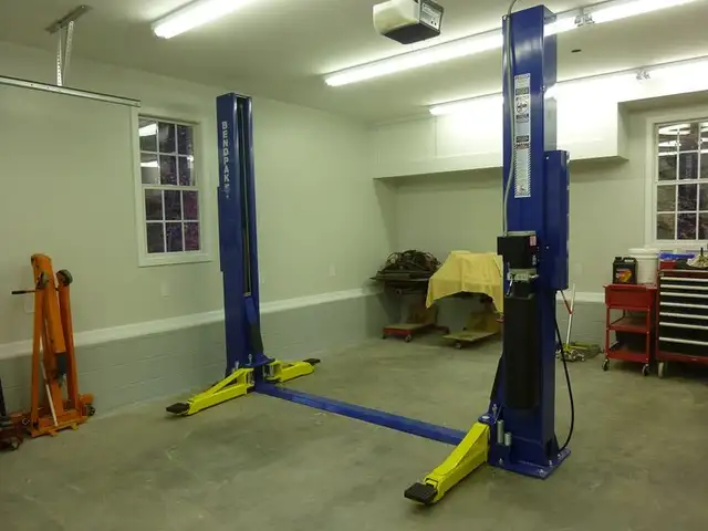 10,000 lb Heavy-Duty 2-Post Car Lift – Built for Shops! - Photo 4