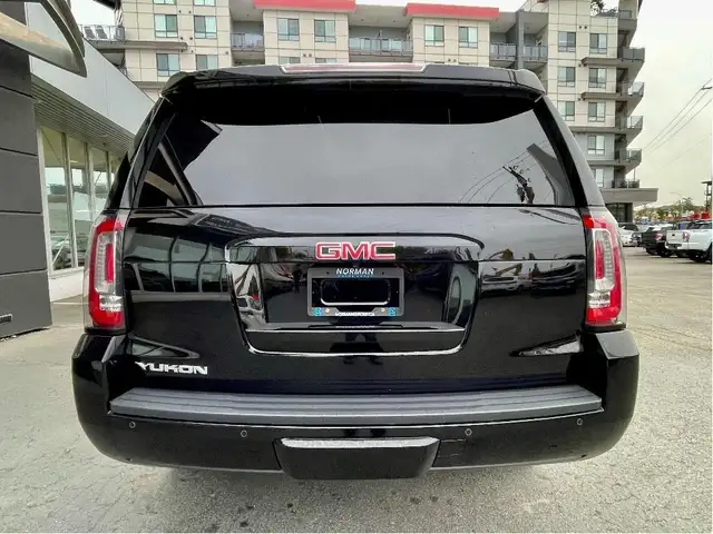 2018 GMC Yukon SLT 4WD PWR HEAT/COOL LEATHR B/U CAM 8-PASS - Photo 6
