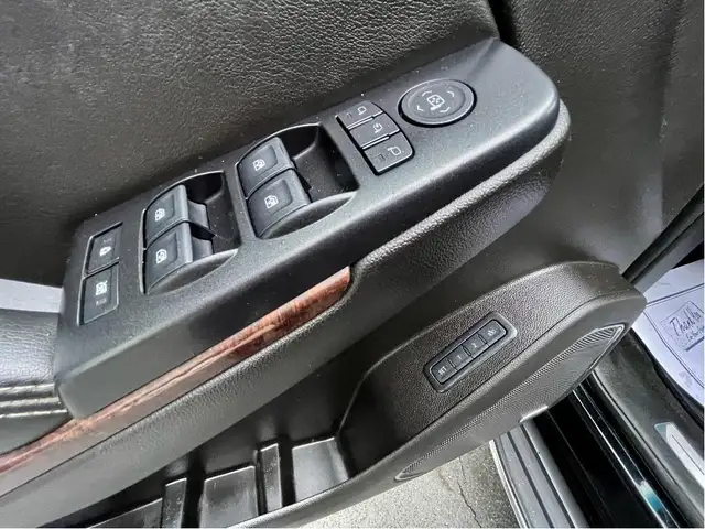 2018 GMC Yukon SLT 4WD PWR HEAT/COOL LEATHR B/U CAM 8-PASS - Photo 23
