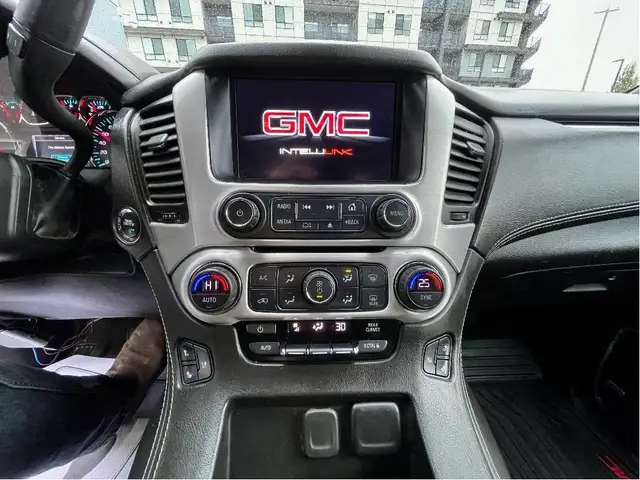 2018 GMC Yukon SLT 4WD PWR HEAT/COOL LEATHR B/U CAM 8-PASS - Photo 26