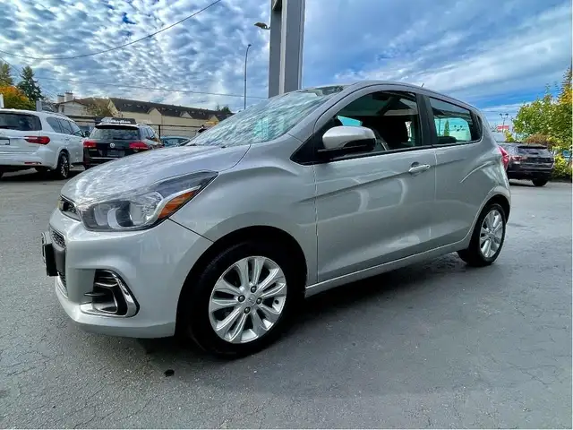 2018 Chevrolet Spark LT AUTO PWR GROUP A/C B/U CAMERA - Photo 3