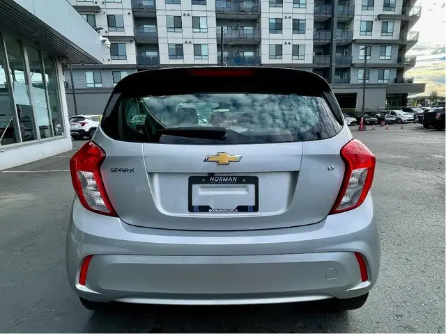 2018 Chevrolet Spark LT AUTO PWR GROUP A/C B/U CAMERA - Photo 6