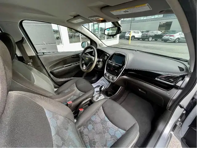 2018 Chevrolet Spark LT AUTO PWR GROUP A/C B/U CAMERA - Photo 13