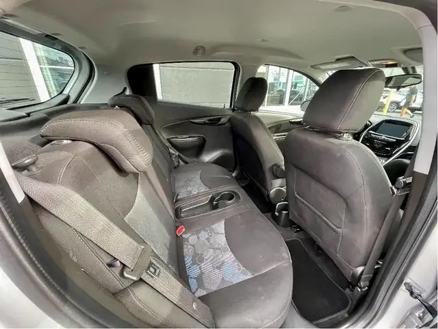 2018 Chevrolet Spark LT AUTO PWR GROUP A/C B/U CAMERA - Photo 14