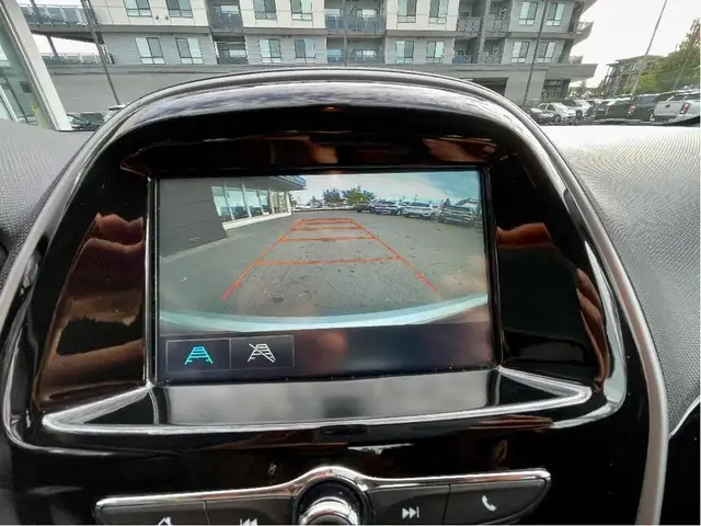 2018 Chevrolet Spark LT AUTO PWR GROUP A/C B/U CAMERA - Photo 25